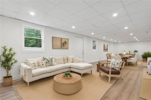 383 Oakridge Drive, Cartersville, GA 30121