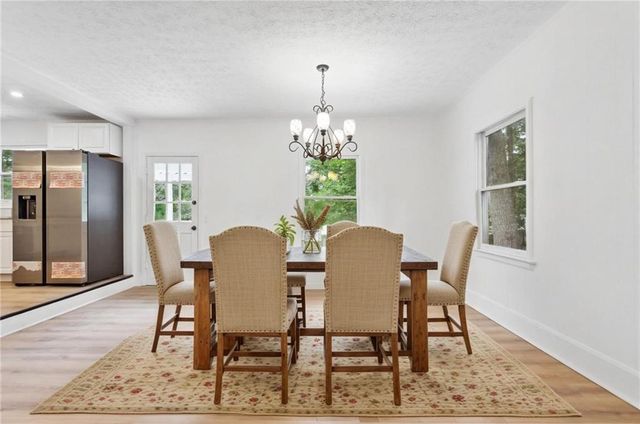 383 Oakridge Drive, Cartersville, GA 30121