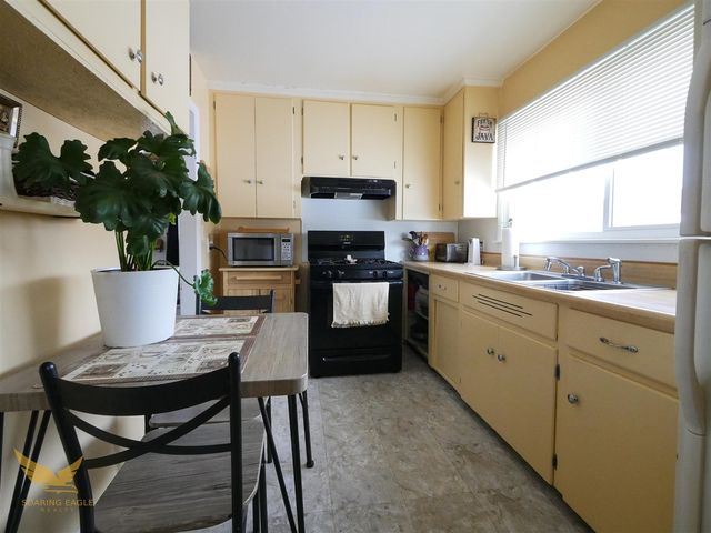 5410 Vincent Avenue, Waterford, MI 48327