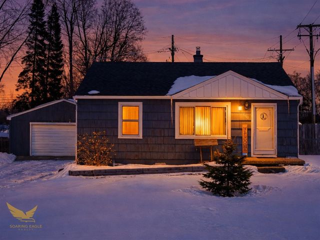 5410 Vincent Avenue, Waterford, MI 48327