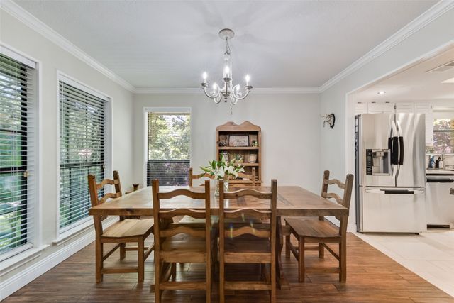 812 Cherlynne Drive, Cedar Hill, TX 75104