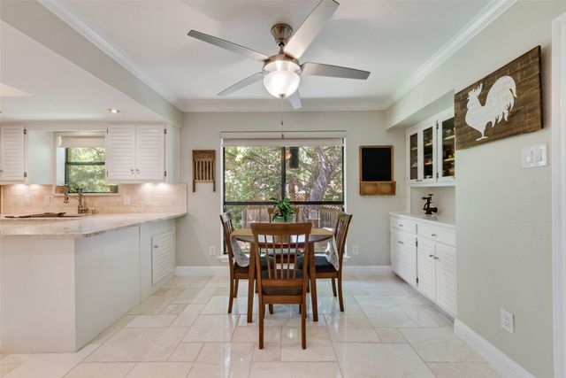 812 Cherlynne Drive, Cedar Hill, TX 75104