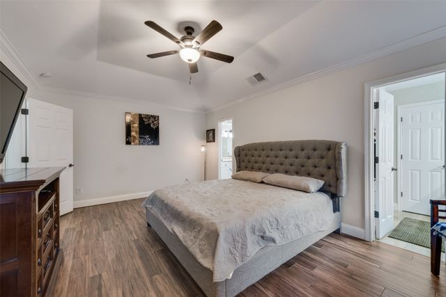 812 Cherlynne Drive, Cedar Hill, TX 75104