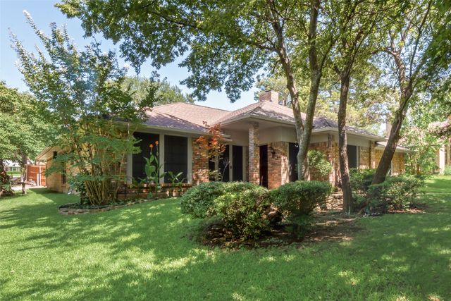 812 Cherlynne Drive, Cedar Hill, TX 75104