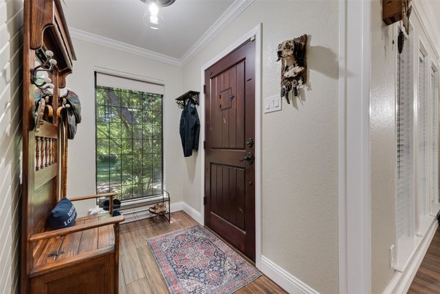 812 Cherlynne Drive, Cedar Hill, TX 75104
