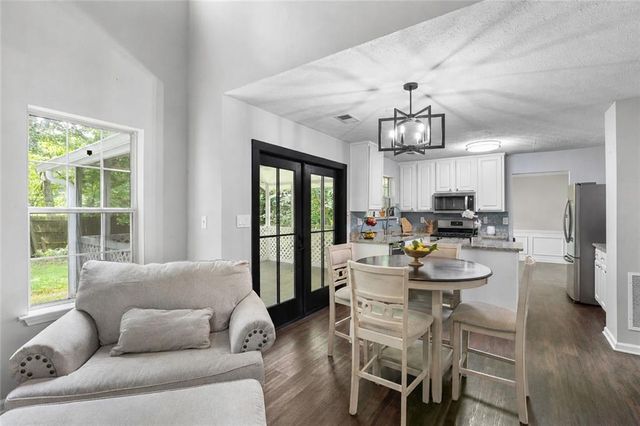 1307 Telhurst Court, Kennesaw, GA 30144
