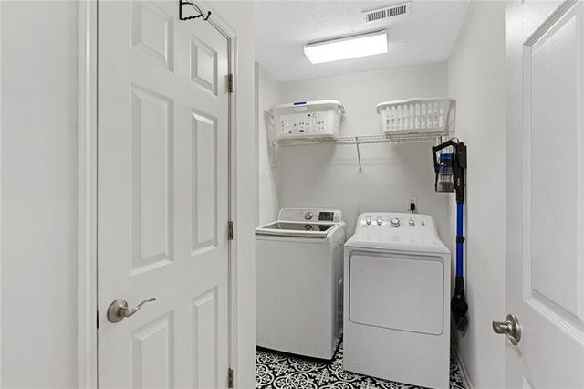 1307 Telhurst Court, Kennesaw, GA 30144