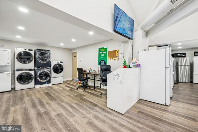 314-316 E EVESHAM RD, Glendora, NJ 08029