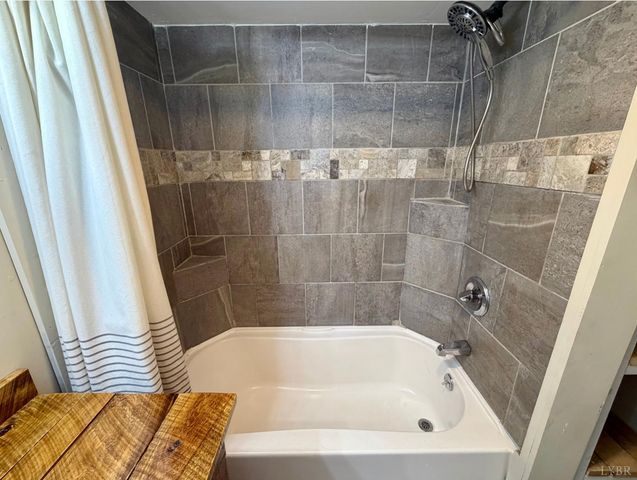 137 Higginbotham Creek Road, Amherst, VA 24521