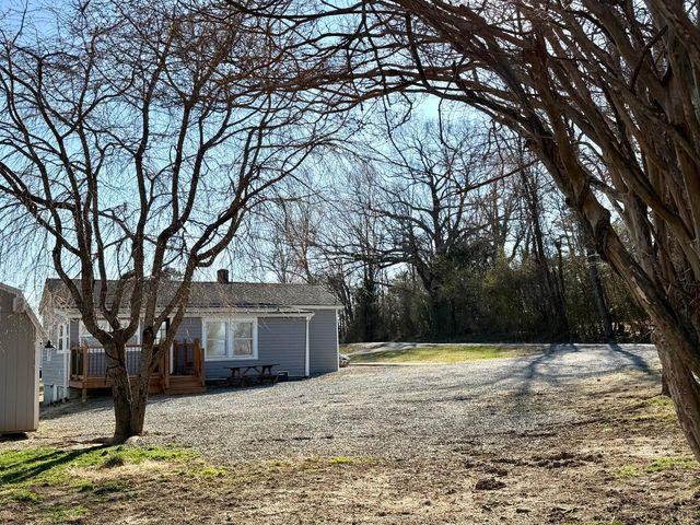 137 Higginbotham Creek Road, Amherst, VA 24521