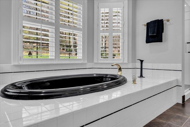 369 Sweetens Cove Road, South Pittsburg, TN 37380