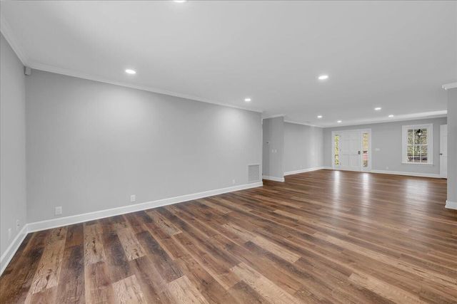 369 Sweetens Cove Road, South Pittsburg, TN 37380