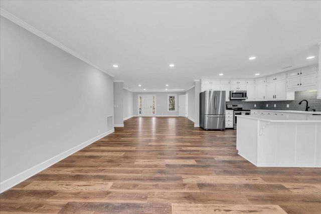 369 Sweetens Cove Road, South Pittsburg, TN 37380