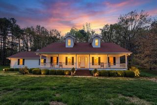 369 Sweetens Cove Road, South Pittsburg, TN 37380