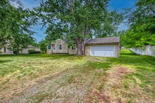 2244 Hammerslea Road, Orion Charter Township, MI 48359