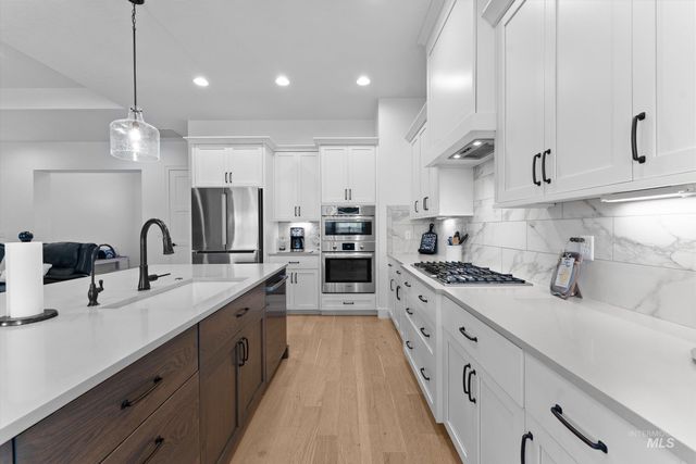 6859 N Maplestone Ave, Meridian, ID 83646