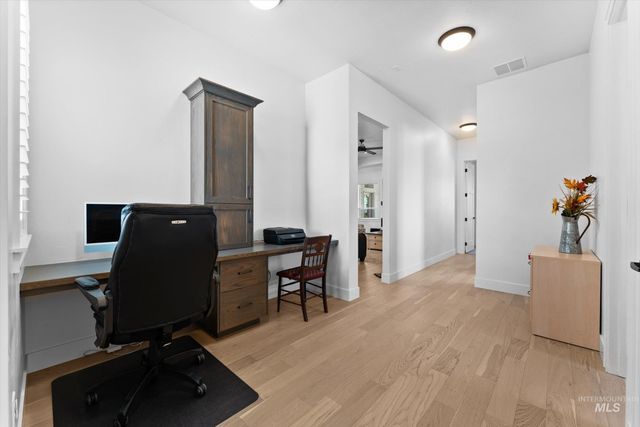 6859 N Maplestone Ave, Meridian, ID 83646