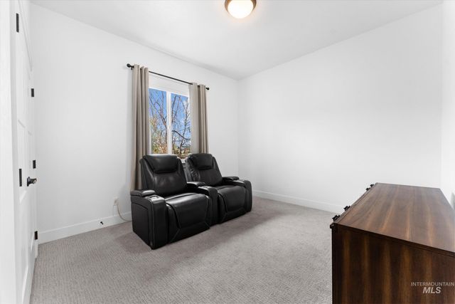 6859 N Maplestone Ave, Meridian, ID 83646