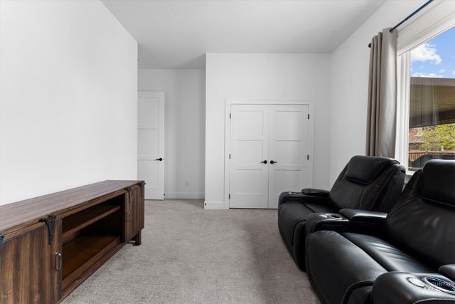 6859 N Maplestone Ave, Meridian, ID 83646