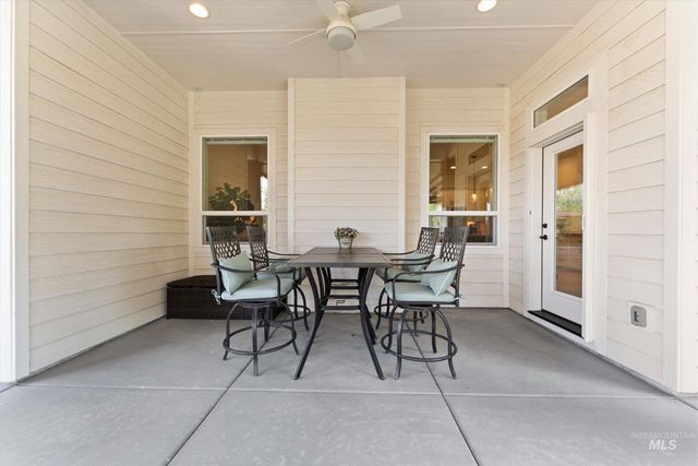 6859 N Maplestone Ave, Meridian, ID 83646