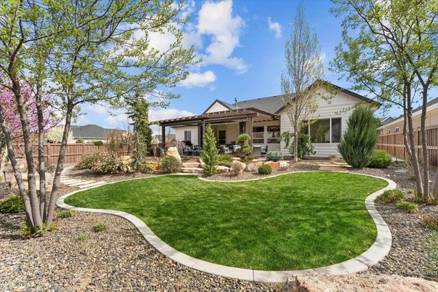 6859 N Maplestone Ave, Meridian, ID 83646