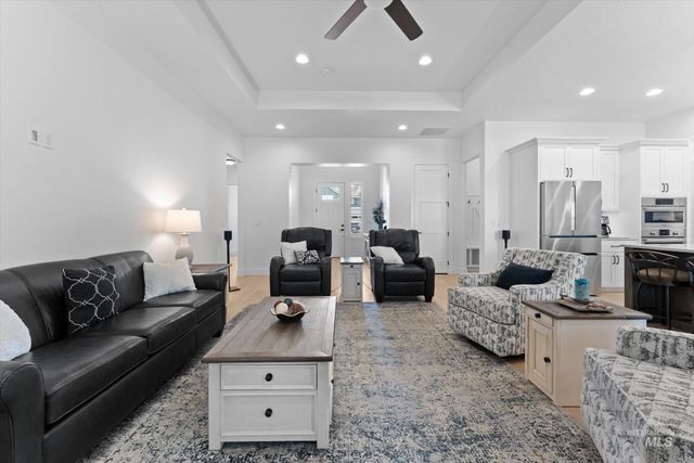 6859 N Maplestone Ave, Meridian, ID 83646