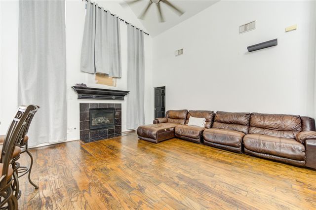 14506 Wadlington Drive, Houston, TX 77044