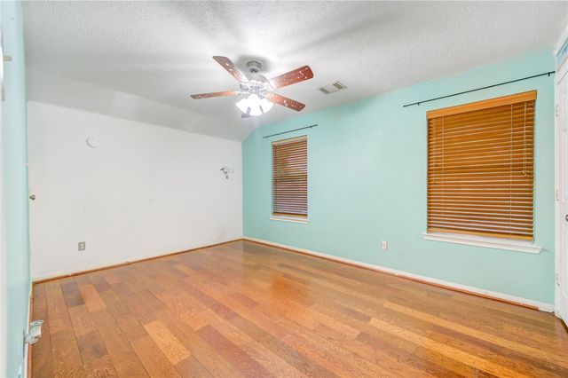 14506 Wadlington Drive, Houston, TX 77044