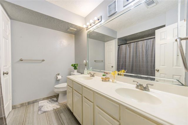14506 Wadlington Drive, Houston, TX 77044