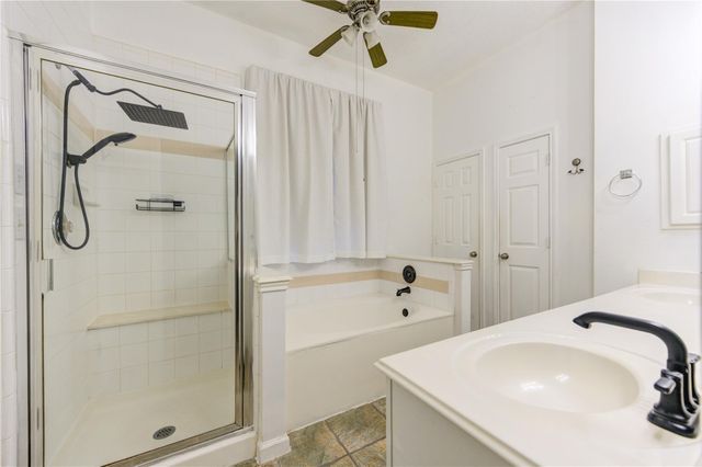 14506 Wadlington Drive, Houston, TX 77044