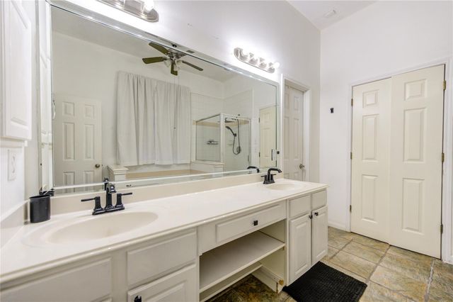 14506 Wadlington Drive, Houston, TX 77044