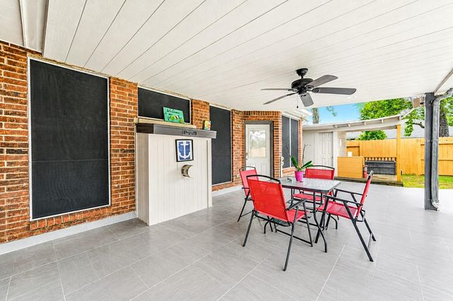14506 Wadlington Drive, Houston, TX 77044