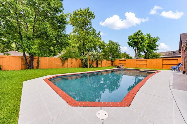 14506 Wadlington Drive, Houston, TX 77044