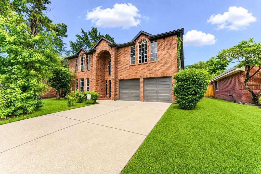 14506 Wadlington Drive, Houston, TX 77044