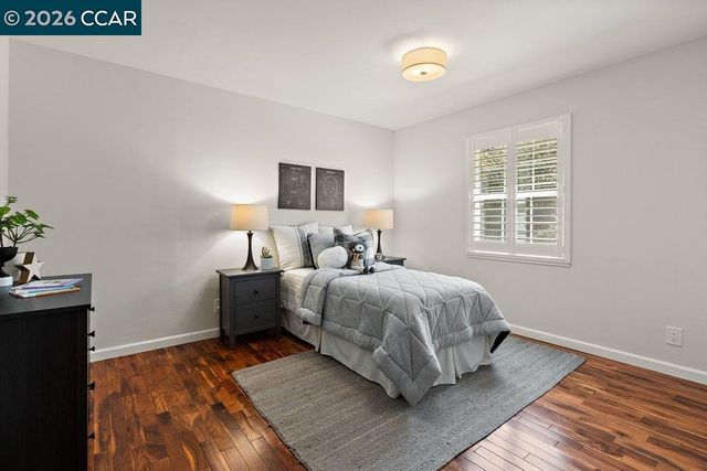 358 El Toyonal, Orinda, CA 94563