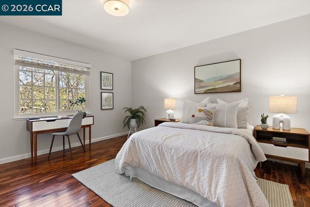 358 El Toyonal, Orinda, CA 94563