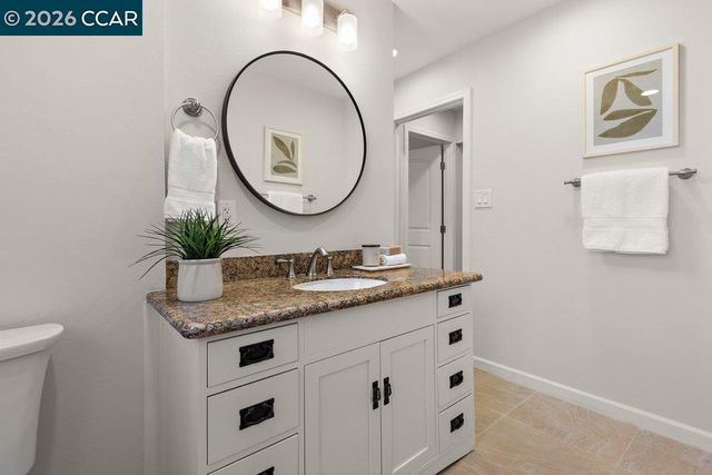358 El Toyonal, Orinda, CA 94563