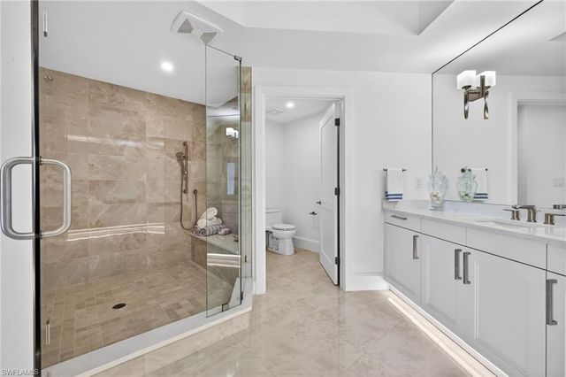 4142 Bay Beach LN 301, Fort Myers Beach, FL 33931