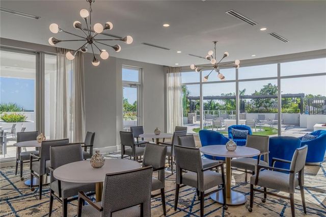 4142 Bay Beach LN 301, Fort Myers Beach, FL 33931