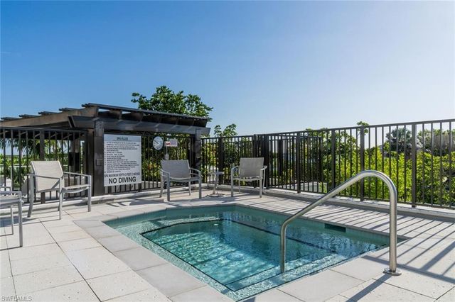 4142 Bay Beach LN 301, Fort Myers Beach, FL 33931