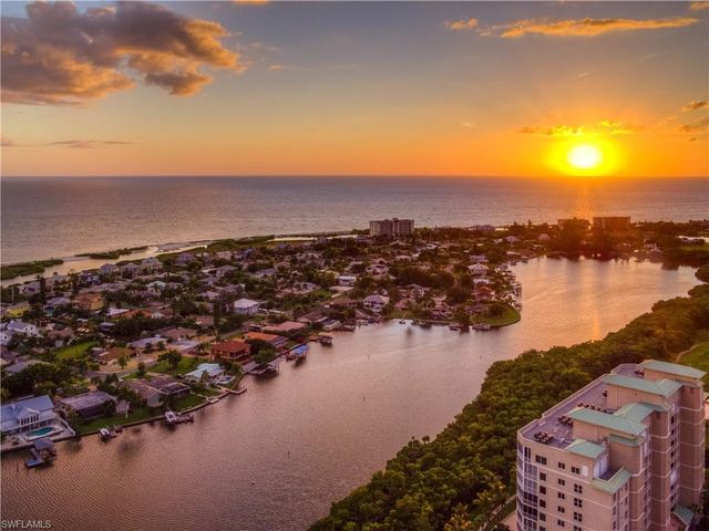 4142 Bay Beach LN 301, Fort Myers Beach, FL 33931
