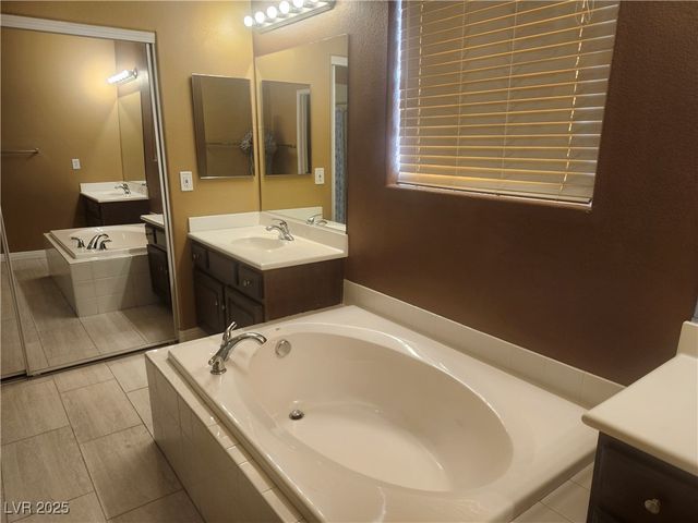 5154 Walbrook Lane, Las Vegas, NV 89148