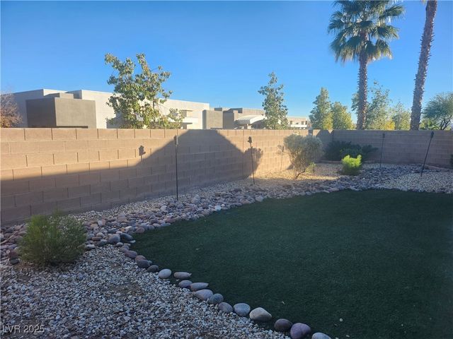 5154 Walbrook Lane, Las Vegas, NV 89148