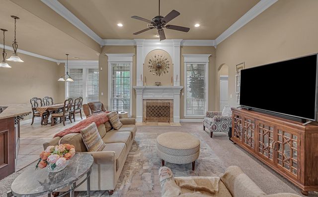 201 Edinburgh, Waco, TX 76712