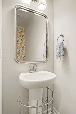 7122 Pepper Tree Cir, Fairview, TN 37062