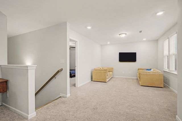 7122 Pepper Tree Cir, Fairview, TN 37062