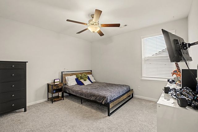 7122 Pepper Tree Cir, Fairview, TN 37062