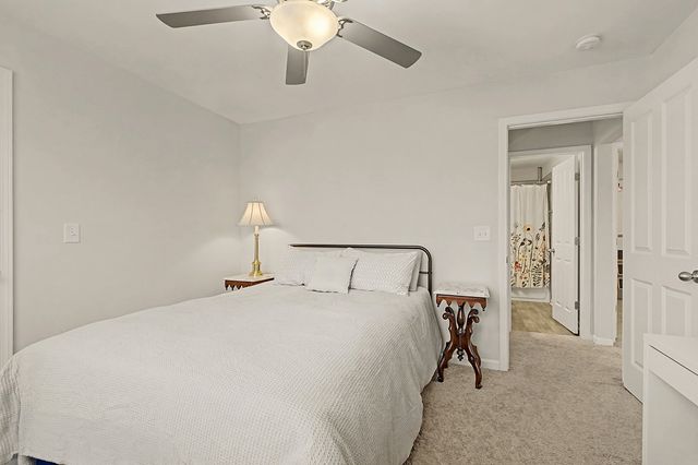 7122 Pepper Tree Cir, Fairview, TN 37062