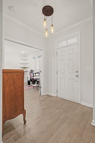 7122 Pepper Tree Cir, Fairview, TN 37062