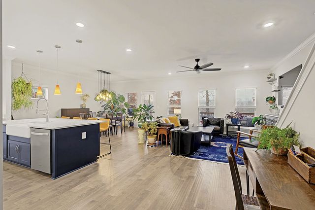 7122 Pepper Tree Cir, Fairview, TN 37062